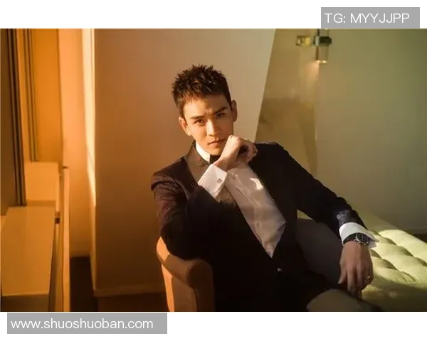 足球明星西装合影展现绅士风范与团队精神的完美结合